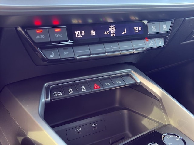 Audi S3 Quattro S-Tronic Sedan