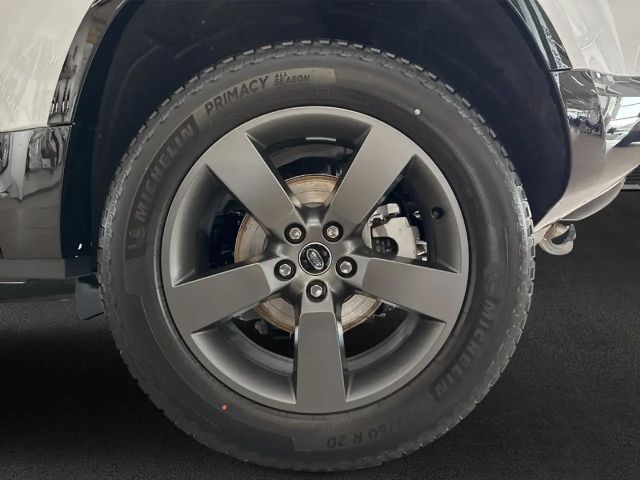 Land Rover Defender 90 D250 Dynamic SE