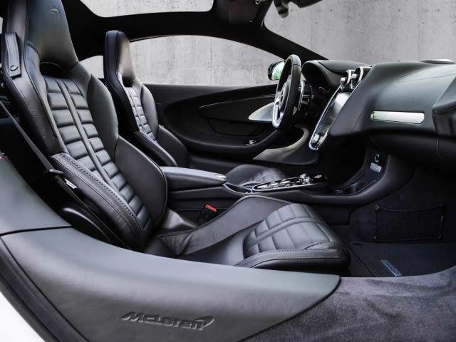 McLaren GTS Luxe, MSO Black Pack, Sports Exhaust