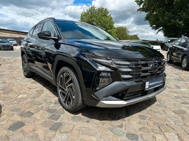 Hyundai Tucson Executive Mild-Hybrid4WD 7DCT 360 °Kamera