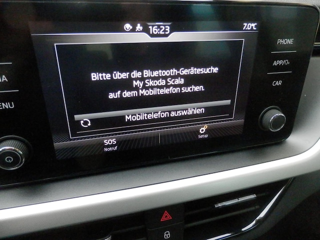 Skoda Scala DSG+CONNECT+SHZ+GRA