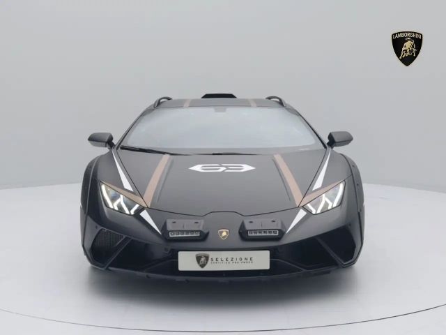 Lamborghini Huracan n Sterrato MY24 I NERO NEMESIS MATT I AD PERSONAM I