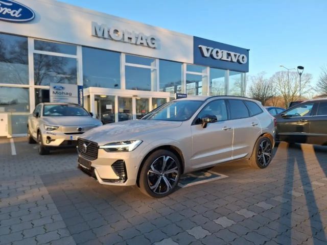 Volvo XC60 AWD Dark Plus