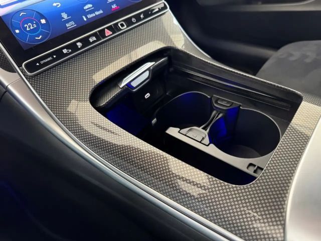 Mercedes-Benz C 300 4MATIC AMG Line