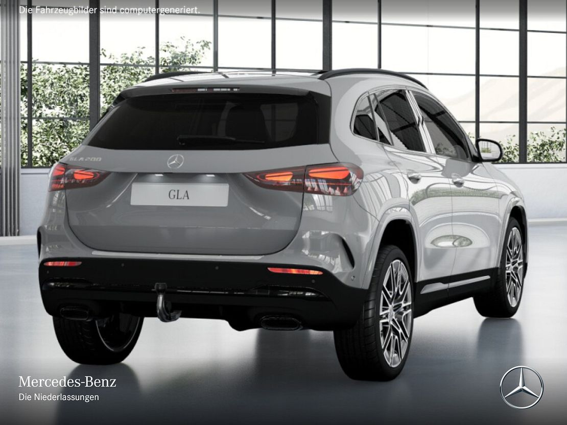 Mercedes-Benz GLA 200 AMG Line