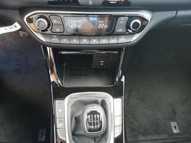 Hyundai i30 1.0 T-GDi