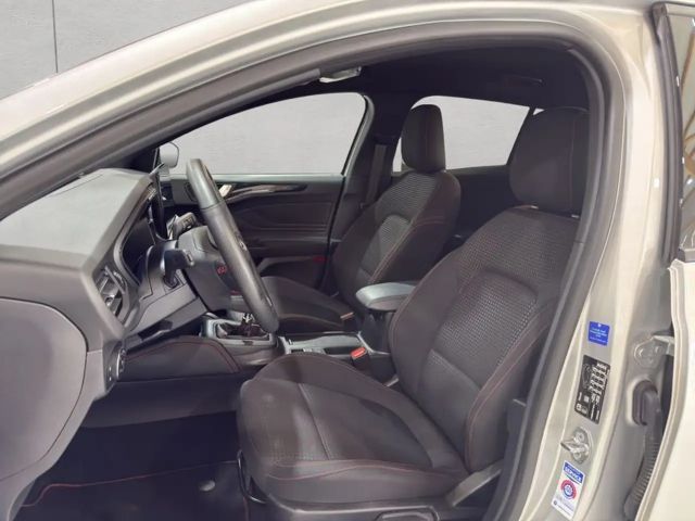 Ford Focus EcoBoost ST Line Wagon