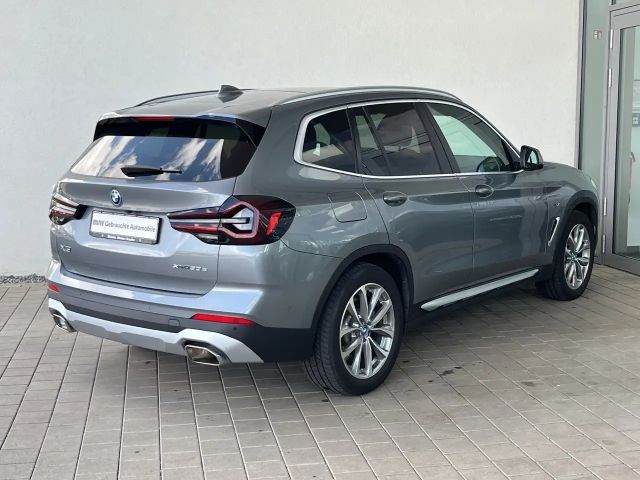 BMW X3 xDrive30e