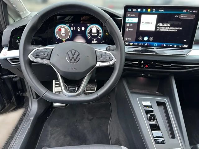 Volkswagen Golf 1.5 eTSI Golf VIII Variant