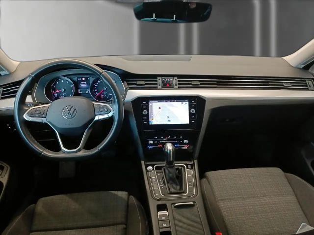 Volkswagen Passat 1.5 TSI Business DSG Variant