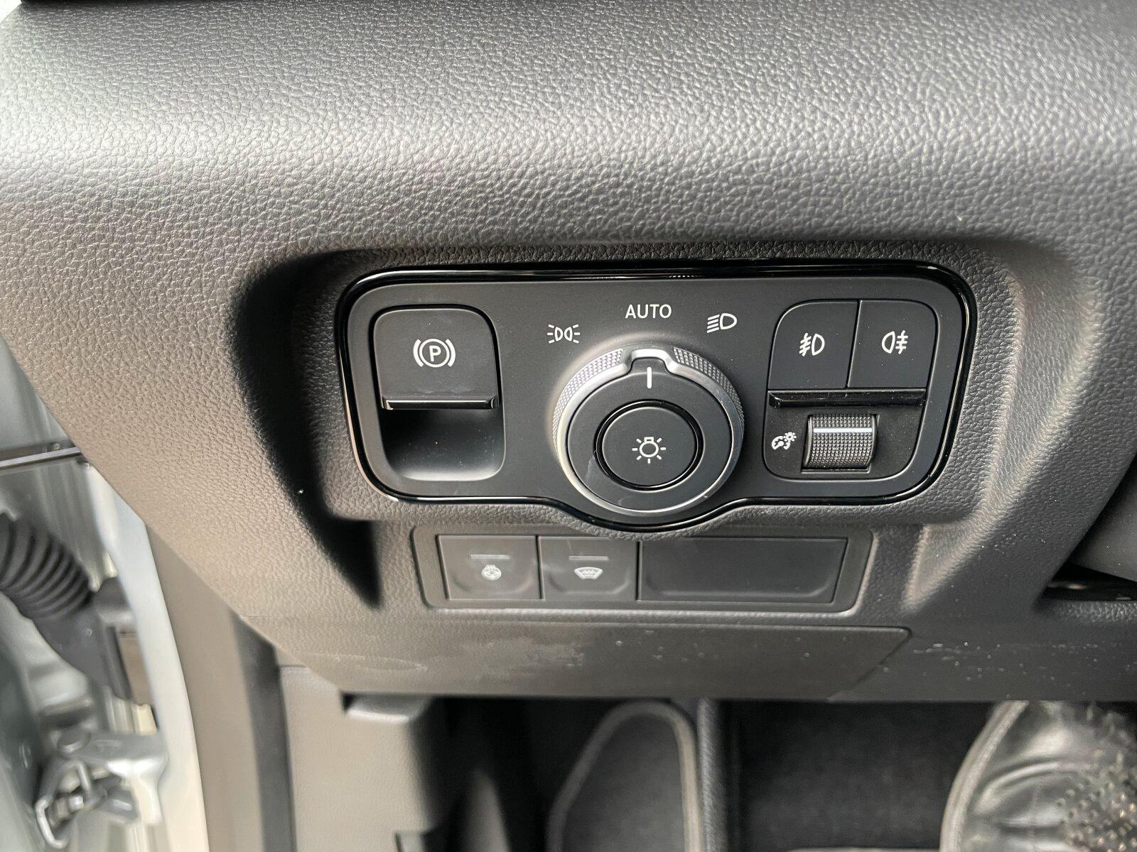 Mercedes-Benz T 180 Progressive