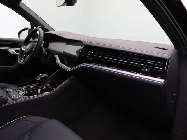 Volkswagen Touareg IQ.Drive R-Line