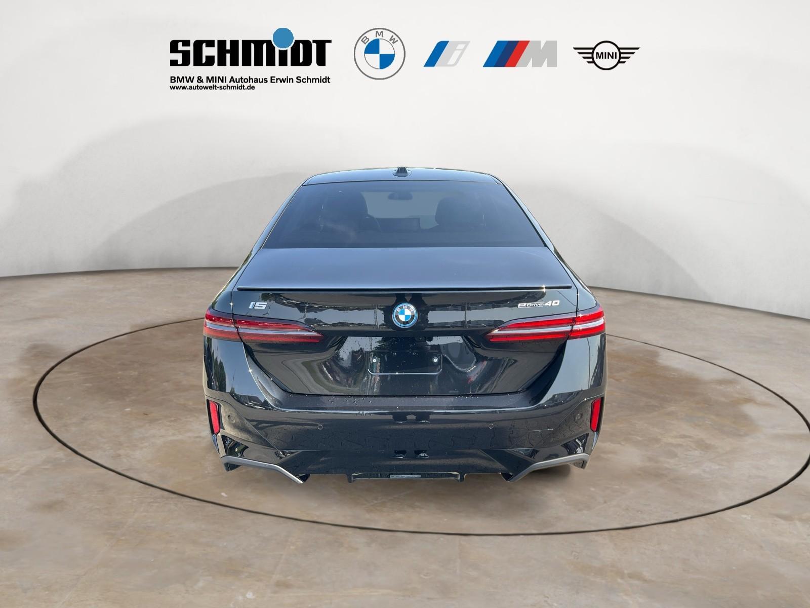 BMW i5 Sedan eDrive40