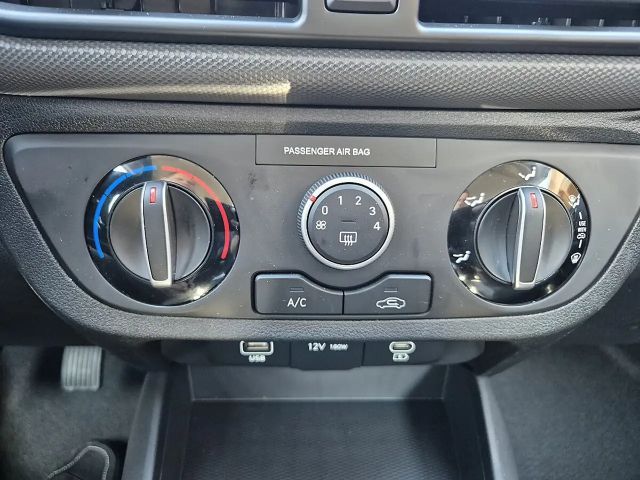 Hyundai i10 Jubile 1,0 4-Sitzer