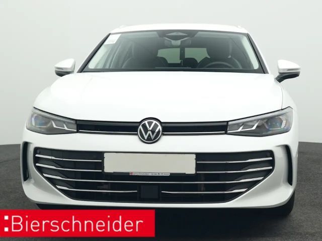 Volkswagen Passat 1.5 TSI DSG Variant