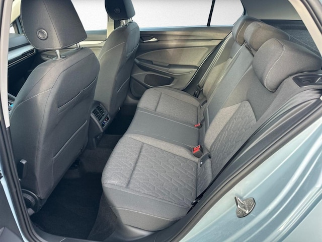 Volkswagen Golf 1.5 eTSI DSG Life