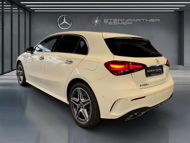 Mercedes-Benz A 250 A 250 e AMG Line