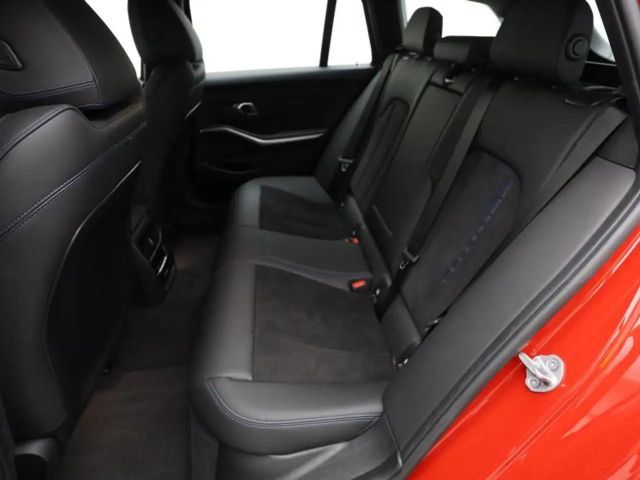 BMW 330 M-Sport xDrive