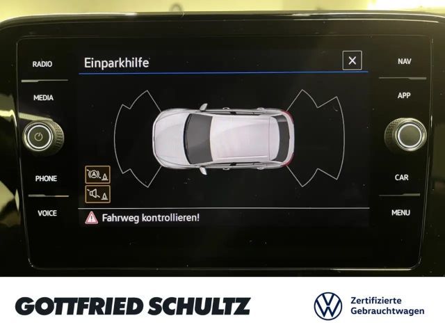 Volkswagen T-Roc 1.5 TSI DSG R-Line Style