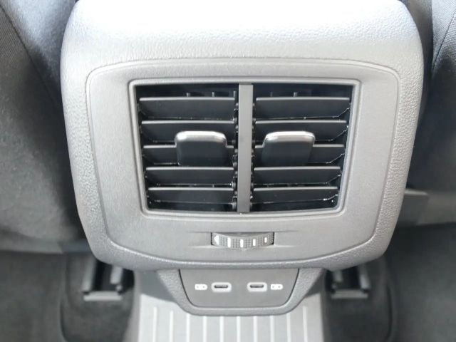 Volkswagen T-Roc Friends TSI