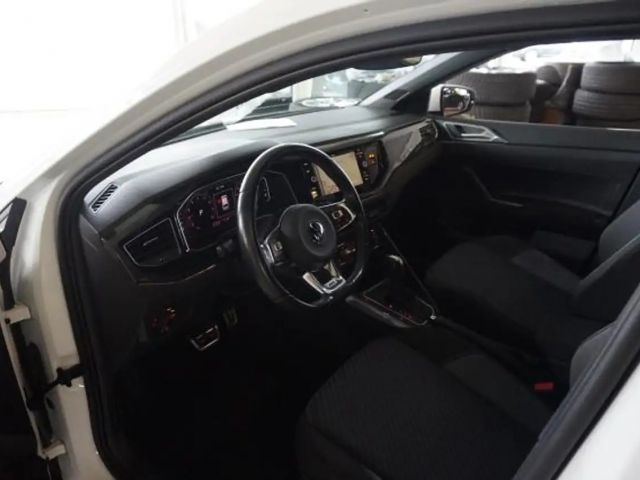 Volkswagen Polo DSG R-Line