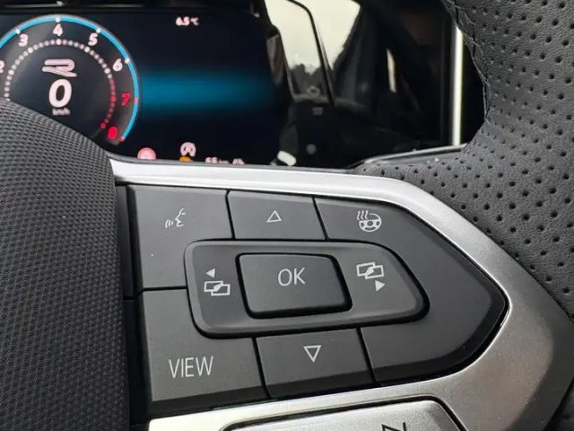 Volkswagen Golf DSG Sport