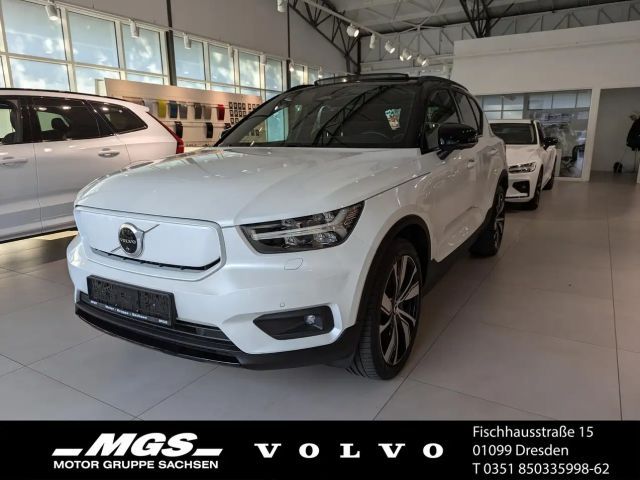 Volvo XC40 AWD R-Design Recharge