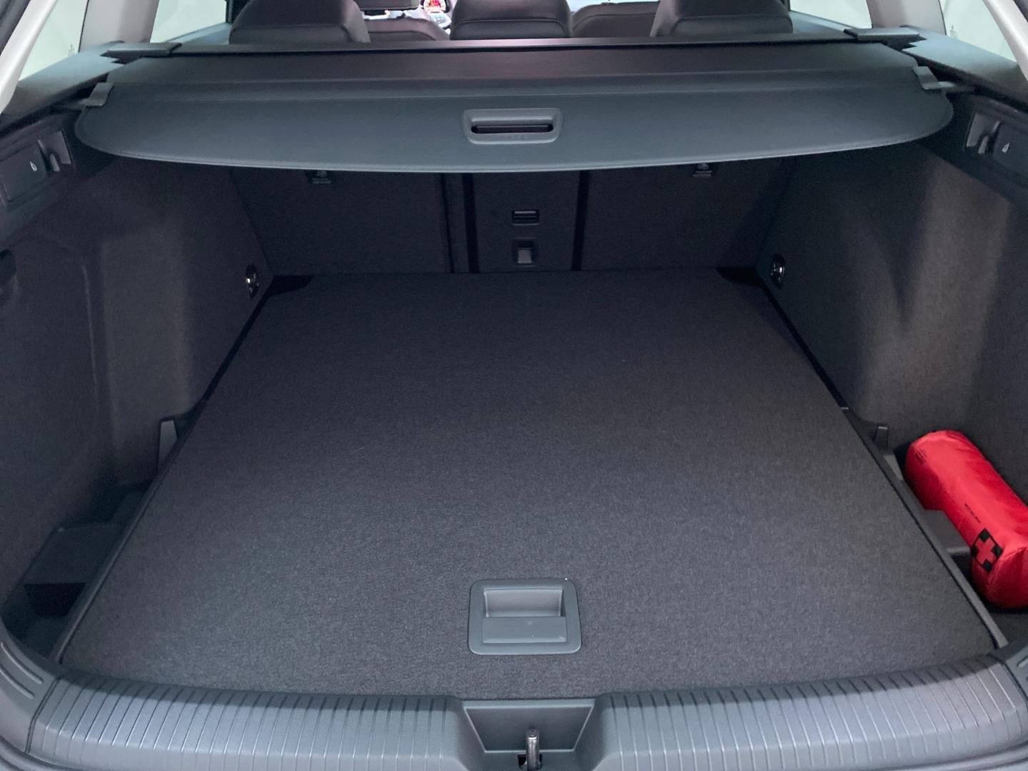 Volkswagen Golf 1.5 TSI Golf VIII Variant