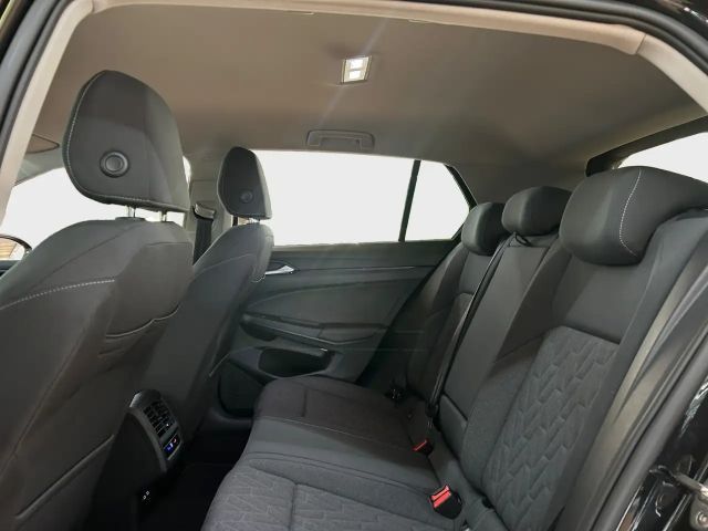 Volkswagen Golf 1.5 TSI Golf VIII Life