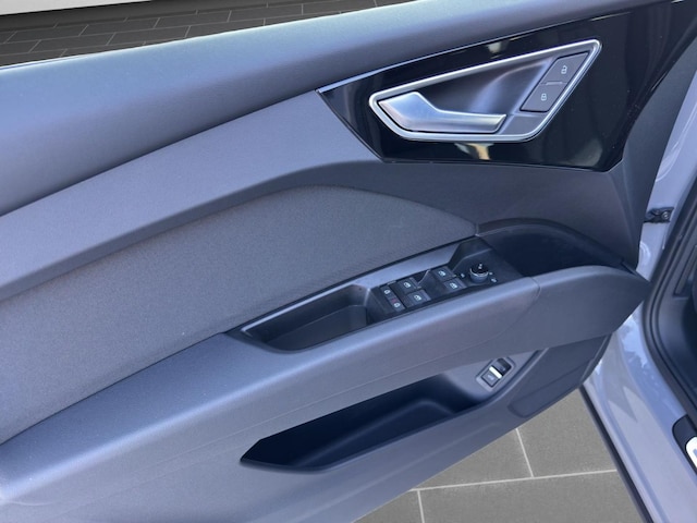 Audi Q4 e-tron SUV 45 e-tron Audi Q4 e-tron