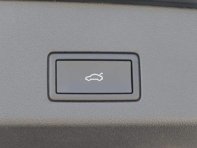 Volkswagen Golf Business DSG Variant