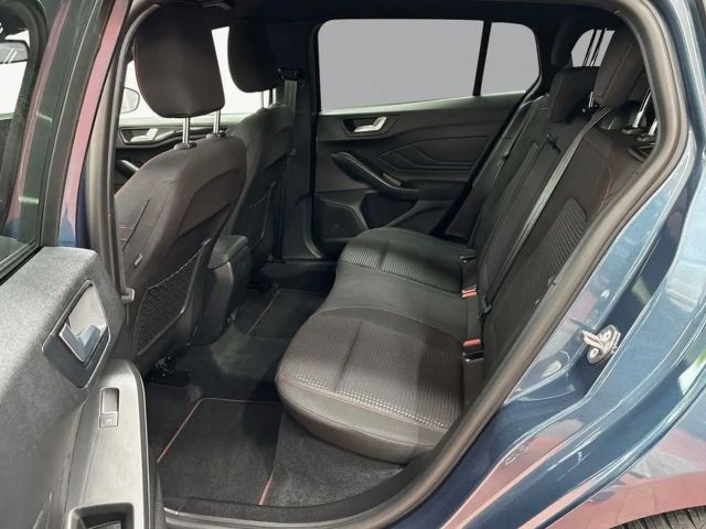 Ford Focus EcoBoost ST Line Wagon