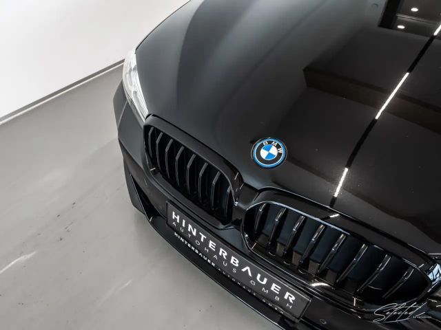 BMW 530 530e M-Sport Sedan xDrive