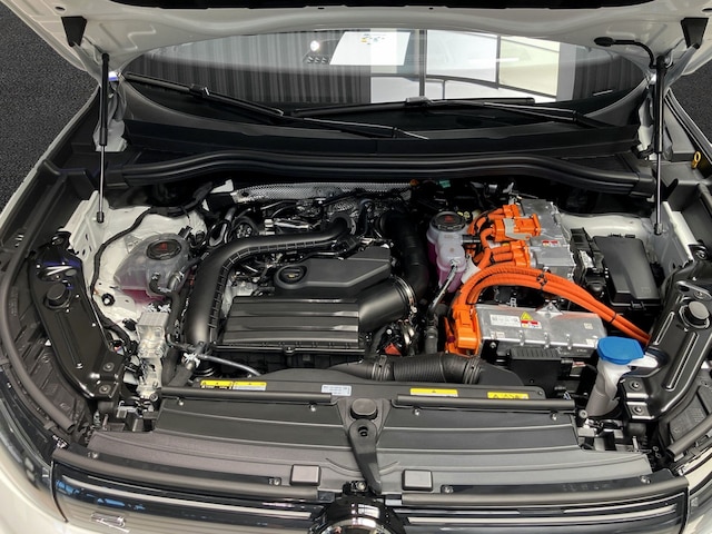 Volkswagen Tiguan R-Line eHybrid