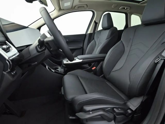 BMW 218 218d Active Tourer Sedan