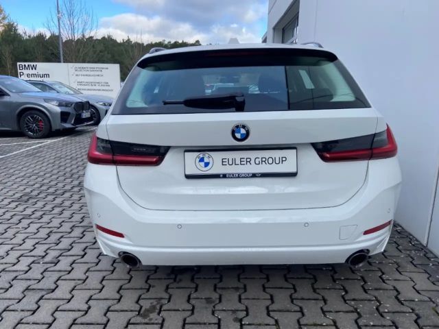 BMW 330 330d Touring xDrive