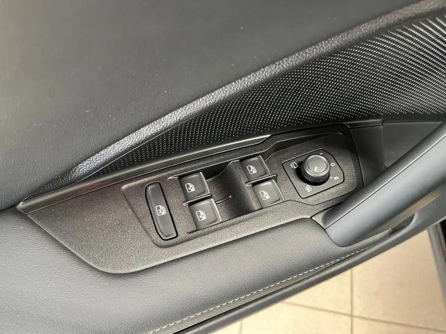 Volkswagen Tiguan 2.0 TDI DSG R-Line