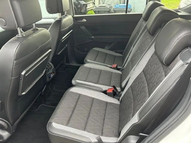 Volkswagen Touran R-Line