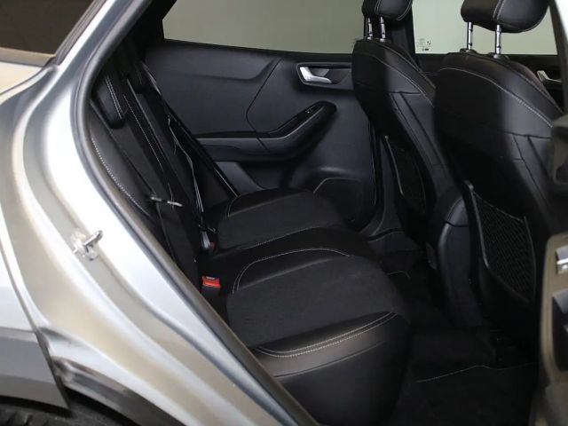 Ford Puma EcoBoost Titanium