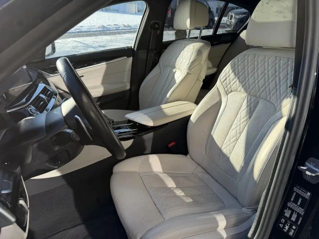 BMW 540 540d M-Sport Sedan xDrive