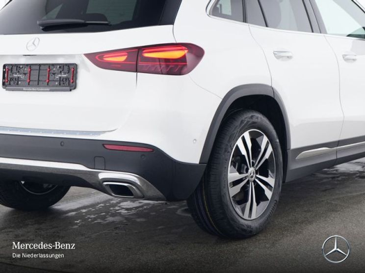 Mercedes-Benz GLA 180 GLA 180