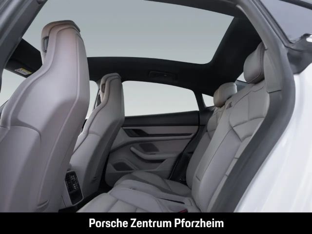 Porsche Taycan InnoDrive Luftfederung Rückfahrkamera