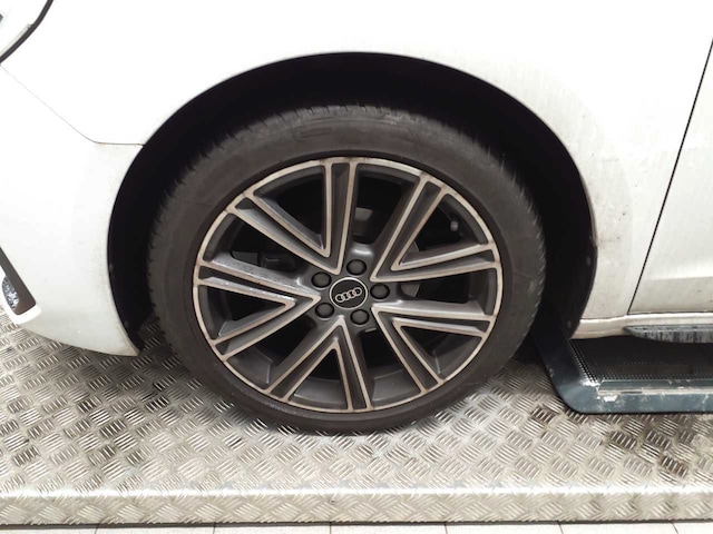 Audi A1 25 TFSI S-Line S-Tronic Sportback