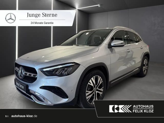 Mercedes-Benz GLA 200 *AHK*Totwinkel*Kamera*LED*Winterpaket