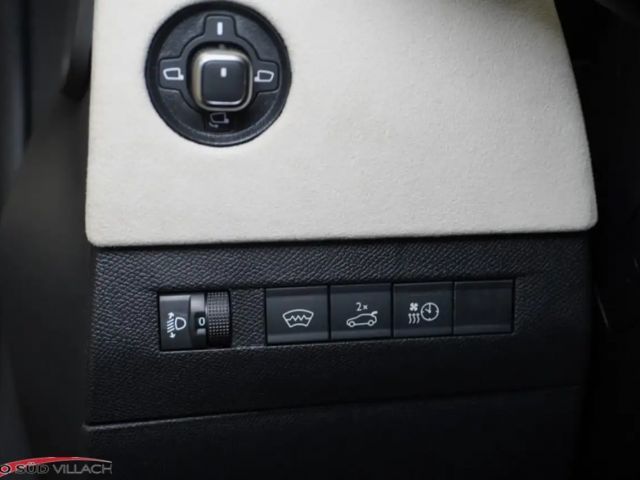 DS N°4 E-Tense Jules Verne