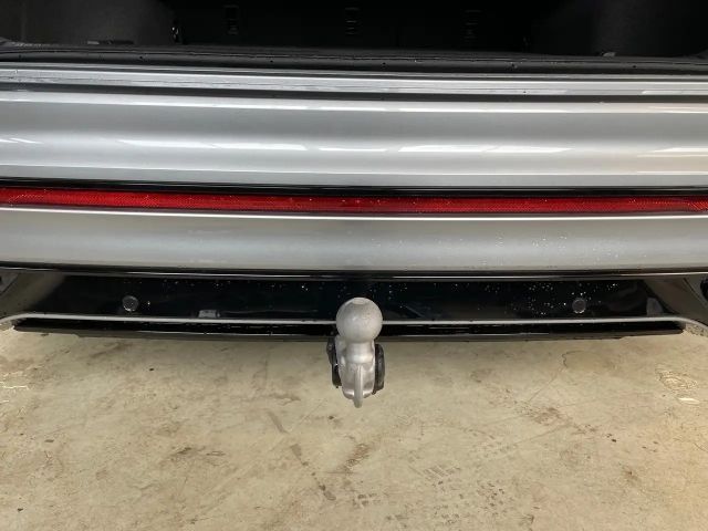 Volkswagen Tiguan 4Motion Allspace R-Line