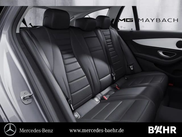 Mercedes-Benz E 220 AVANTGARDE E 220 d Estate