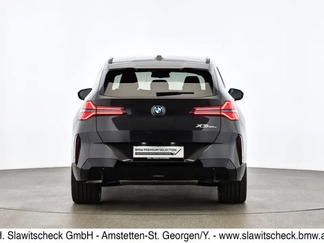 BMW X3 xDrive30e