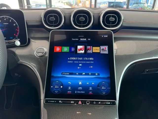 Mercedes-Benz C 180 AMG Line