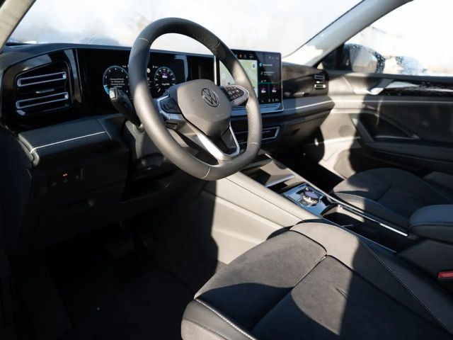 Volkswagen Tiguan 1.5 eTSI Elegance Elegance